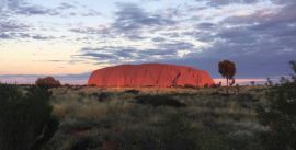 Australia Northern Territory Uluru the rock red center 800